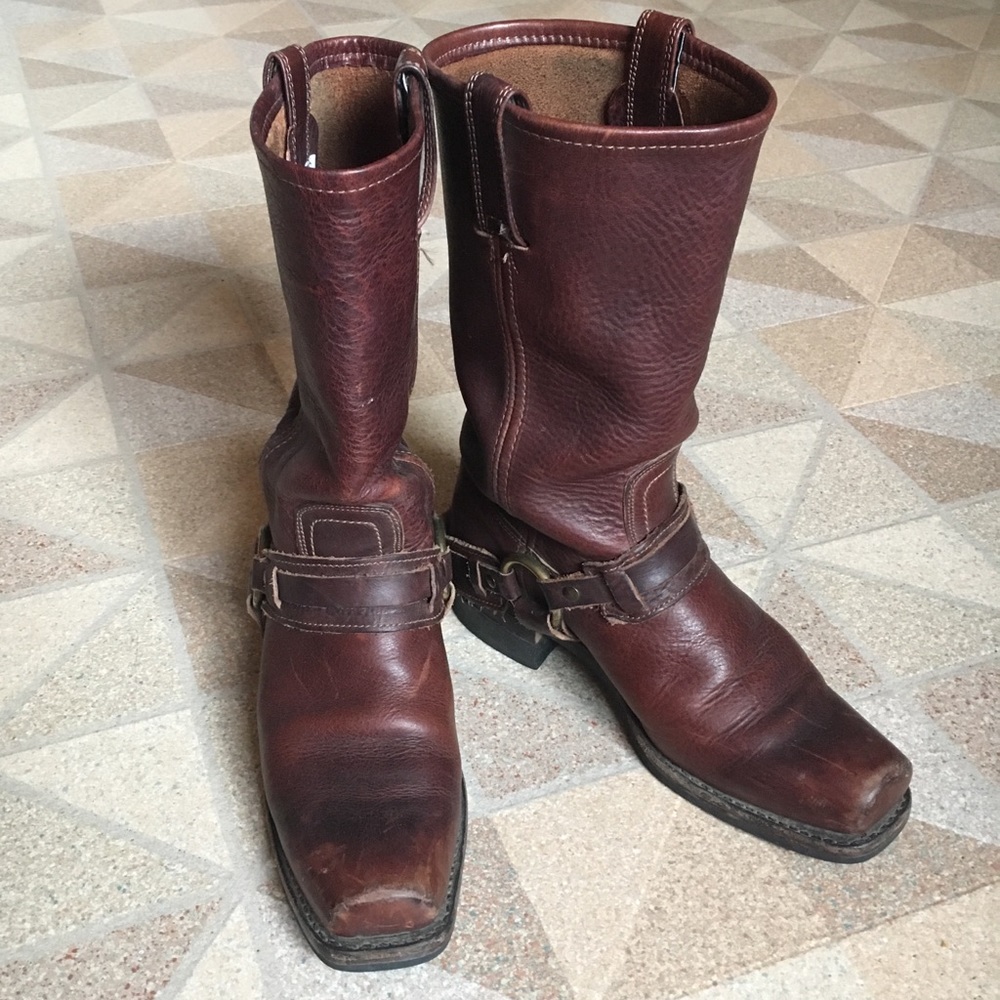 FRYE BOOTS